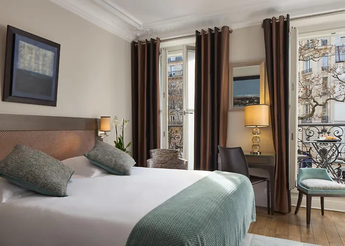 Regence Etoile Hotel Paris