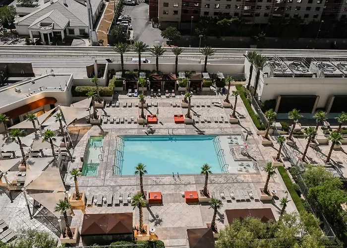 Stripviewsuites At Signature Las Vegas