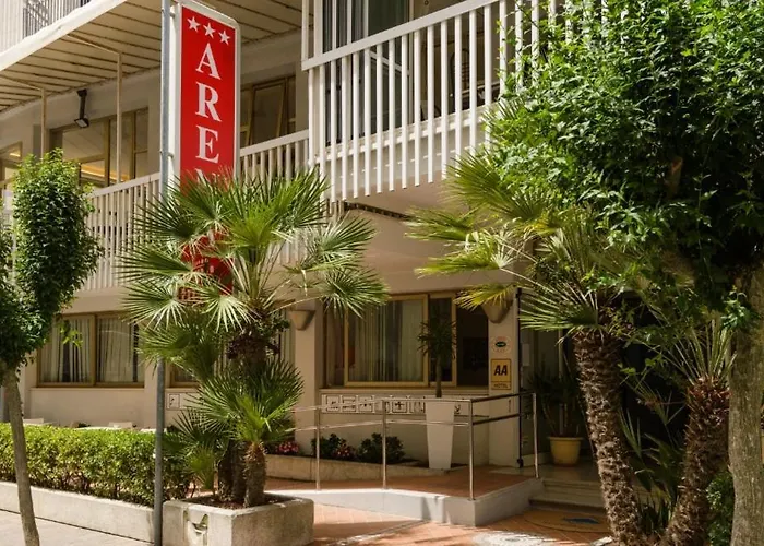 Hotel Arena Con Piscina Cattolica