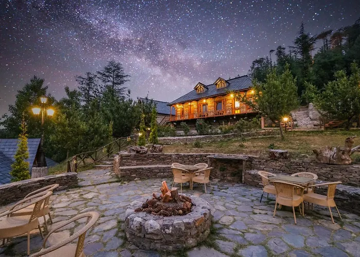 Woodvista Cottages By Jomotel Shimla
