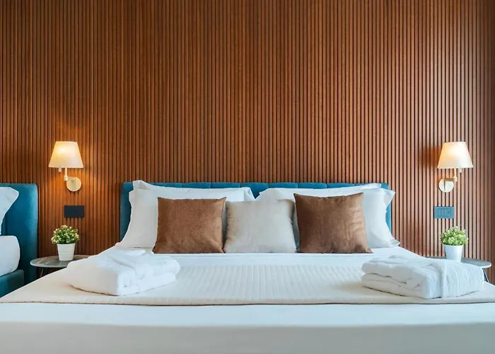 Universal Hotel & Homes Cattolica