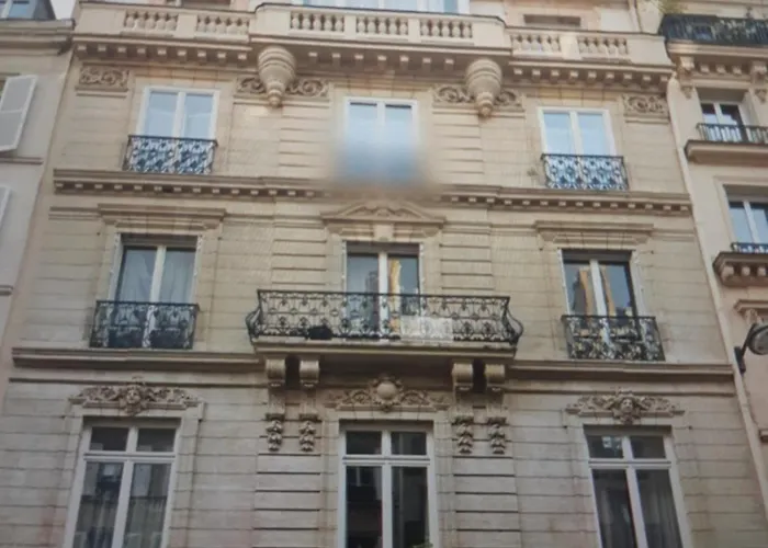 Haussmann Opera Penthouses 130M2 Paris