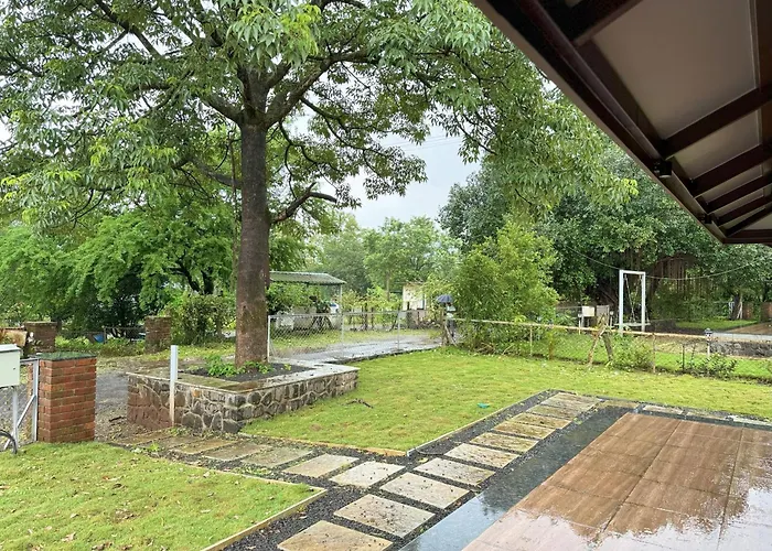Bougain Villa Resort Park By Dream Villas Pune