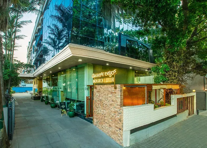 Monarch Luxur - Infantry Road Hotel Bangalore