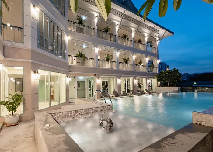 Siam Tharadol Hotel Bangkok