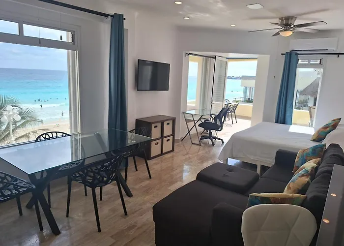 Cancun Plaza Condos