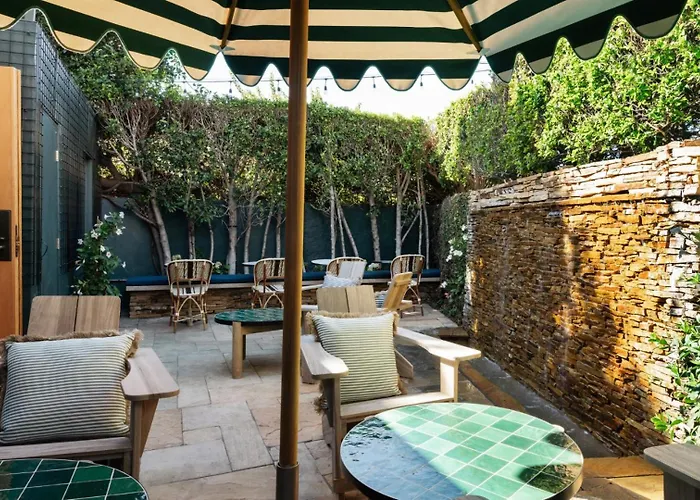 Le Petit Pali Brentwood Hotel Los Angeles