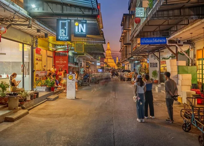 Ralph Bangkok Hostel