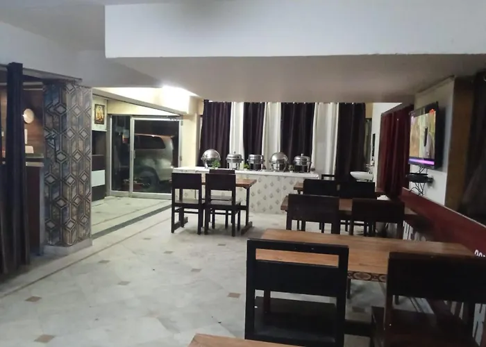 Hotel The Golden Paradise Shimla