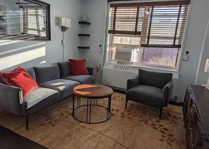Fully Renovated Manhattan Gem New York