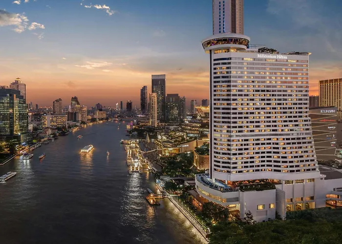 Millennium Hilton Bangkok Hotel