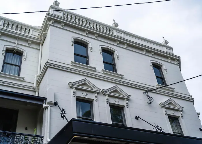 The Grand National Hotel By Saint Peter Sydney
