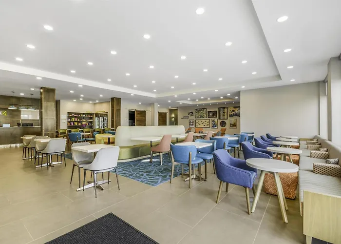 Home2 Suites By Hilton Cincinnati Midtown Oakley