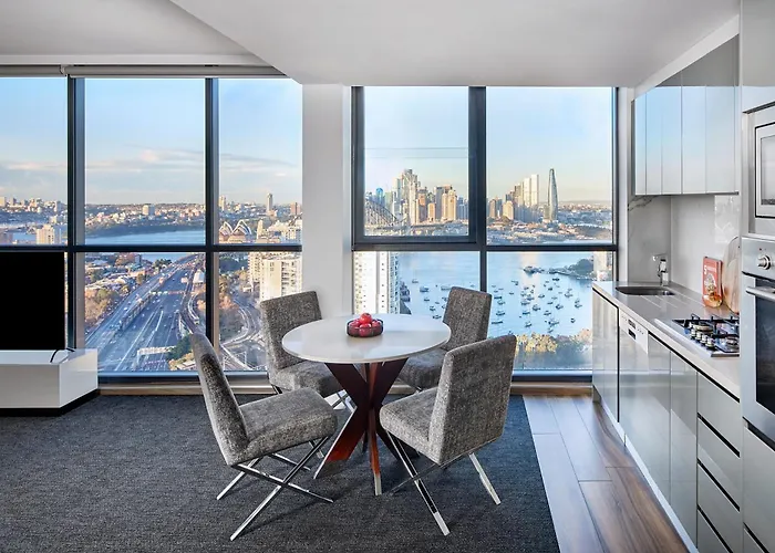 Meriton Suites North Sydney