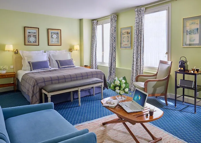 Relais Du Louvre Hotel Paris