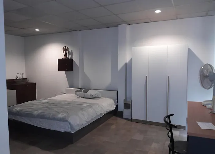 Flourish Apartments Sukhumvit 39 Bangkok