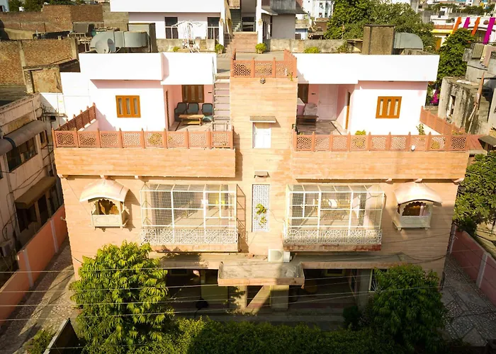 Hotel Karni Niwas Jaipur