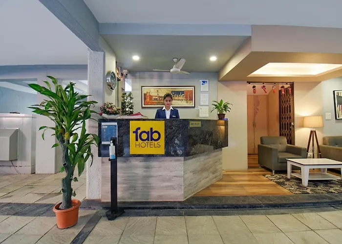 Fabhotel Royce Studio - Nr Pune International Airport