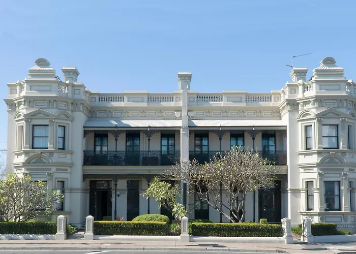 The Lurline Randwick Hotel Sydney