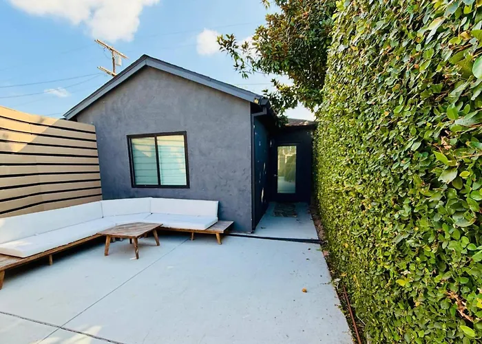 Claudia'S Bellaire Guesthouse Los Angeles