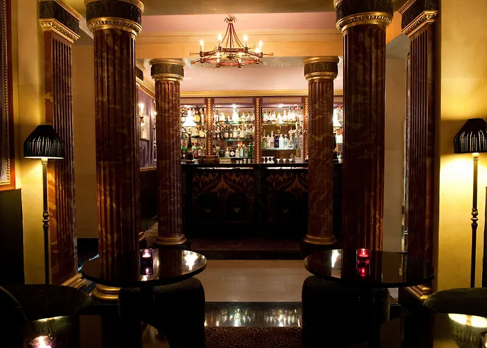 L'Hotel Paris
