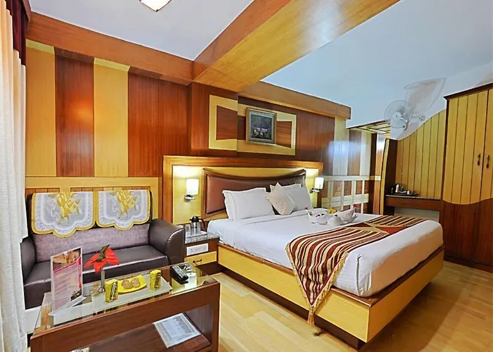 Ponmariresidency Hotel Ooty