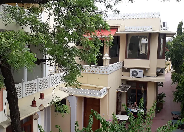 Dera Rawatsar - Heritage Hotel Jaipur