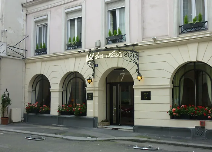Hotel Des Arts - Cite Bergere Paris