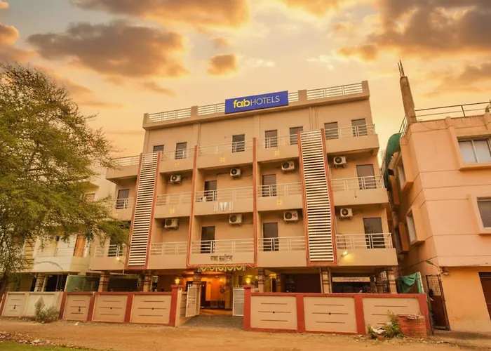 Fabhotel 4 Star Executive Pune