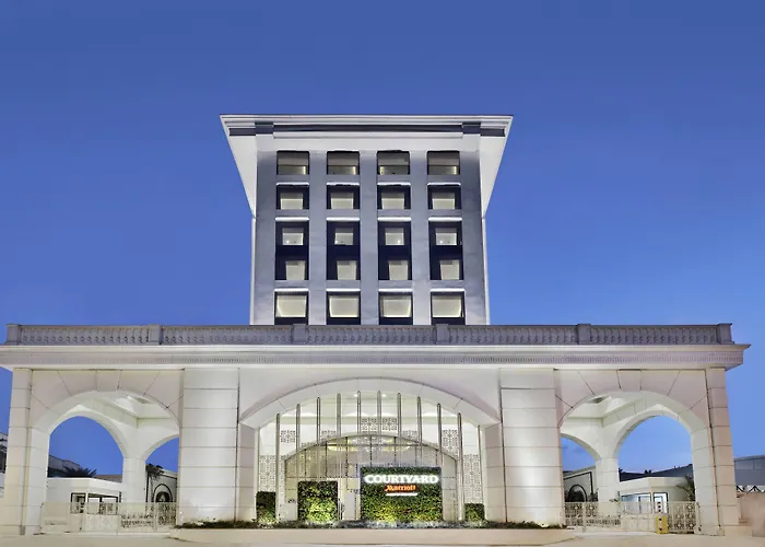 Courtyard By Marriott Bengaluru Hebbal Hotel