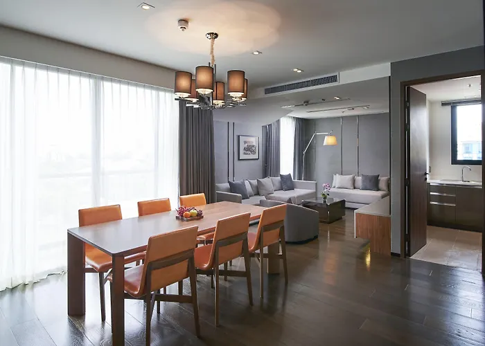 Amp Am House Bangkok Hotel