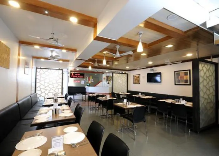 Hotel Vyankatesh & Pure Veg Restaurant Mahabaleshwar