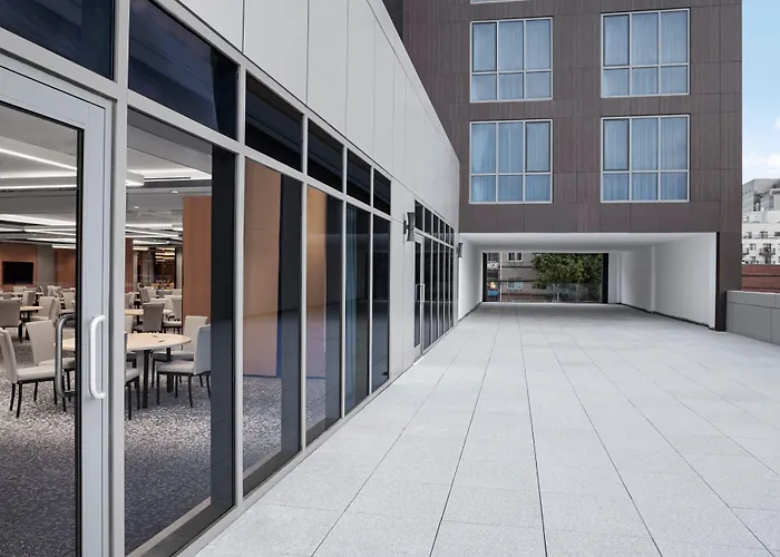 Four Points By Sheraton Flushing New York