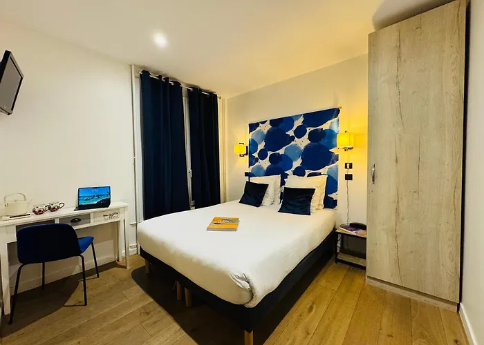 Hotel L'Amiral Paris
