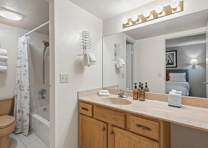 Lift House Lodge, Vail Lionshead Studio Condo, Walk To Gondola
