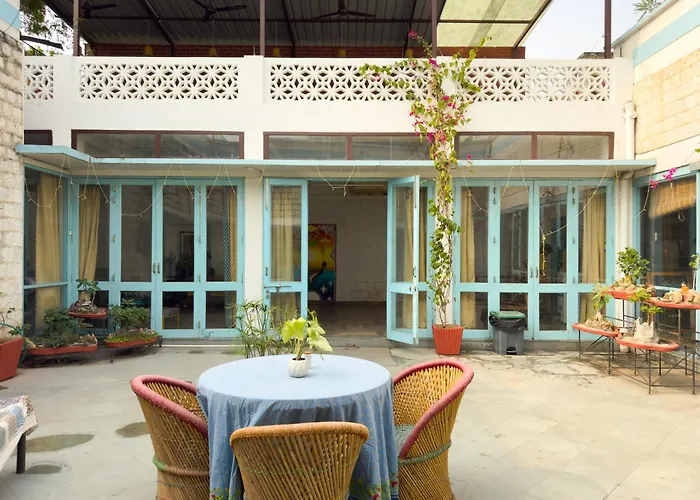 Jaipur Jantar Hostel