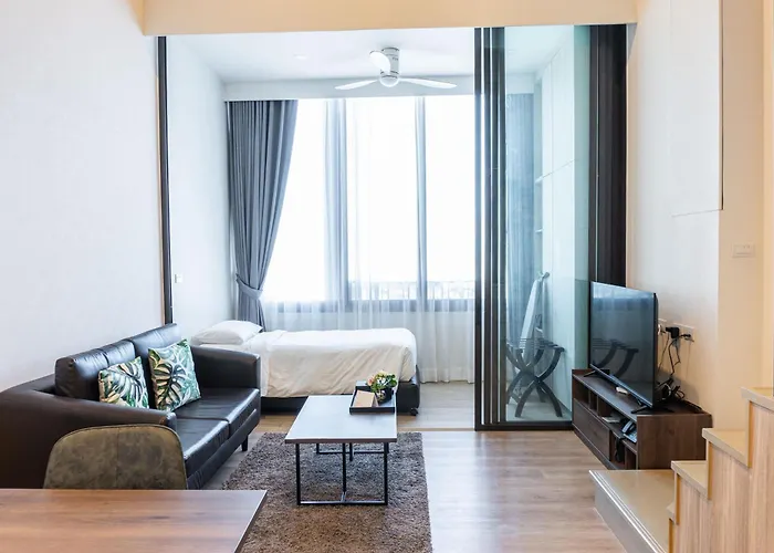 Ramada By Wyndham Bangkok Sukhumvit 87 Hotel