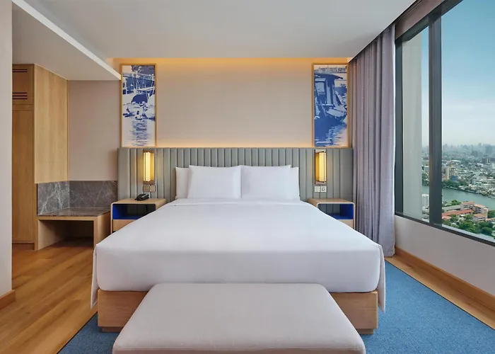 Hilton Garden Inn Bangkok Riverside