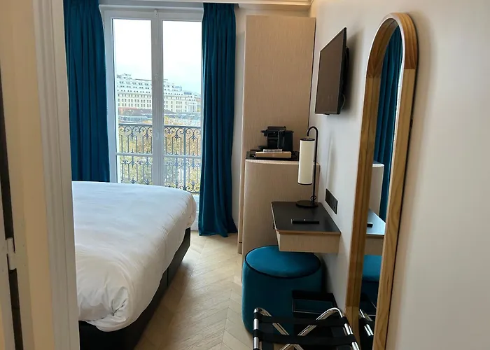 Eiffel Yard Hotel Paris
