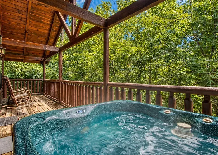 Always Kiss Me Goodnight Villa Pigeon Forge