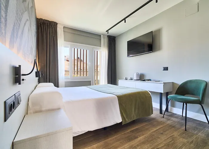 Hostal Sol Y Miel Benalmadena