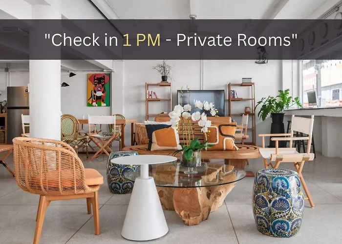 Unplugged At Bangrak & Silom Design Hostel Bangkok
