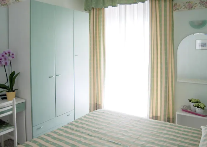 Hotel Flora Cattolica