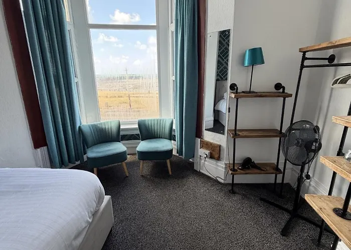 Vinnie'S Family Hotel Blackpool