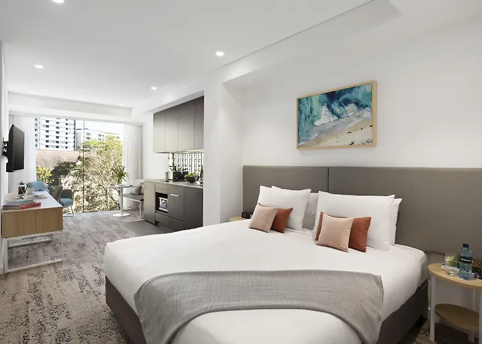 Quest North Sydney Aparthotel
