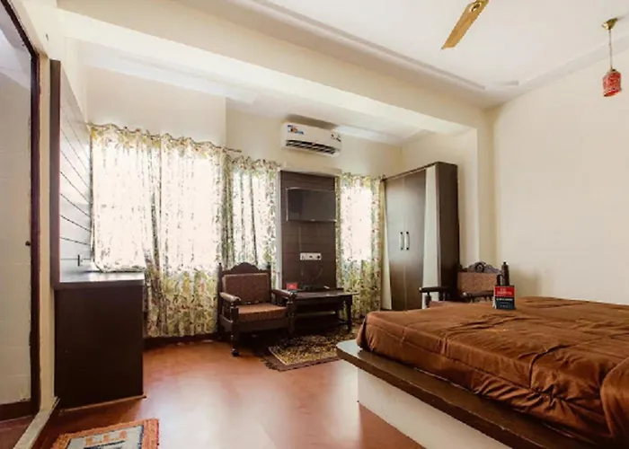 Hotel Holiday Home Jaipur