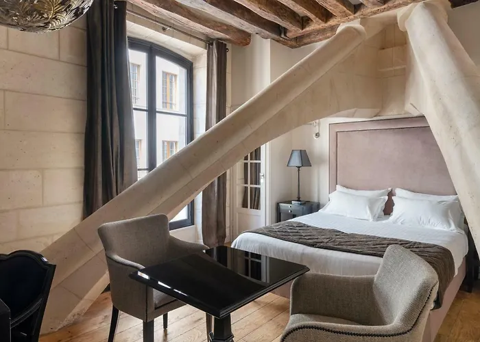 Hotel Le Presbytere Paris