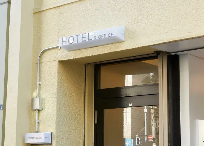 No Service Hotel Tokyo