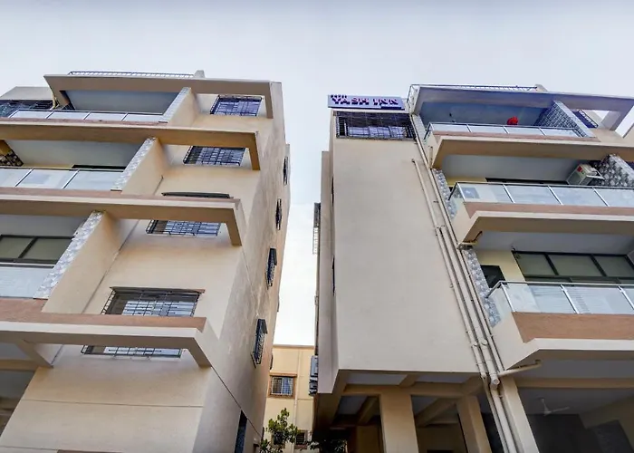 Treebo Sayaji Residency Hotel Pune